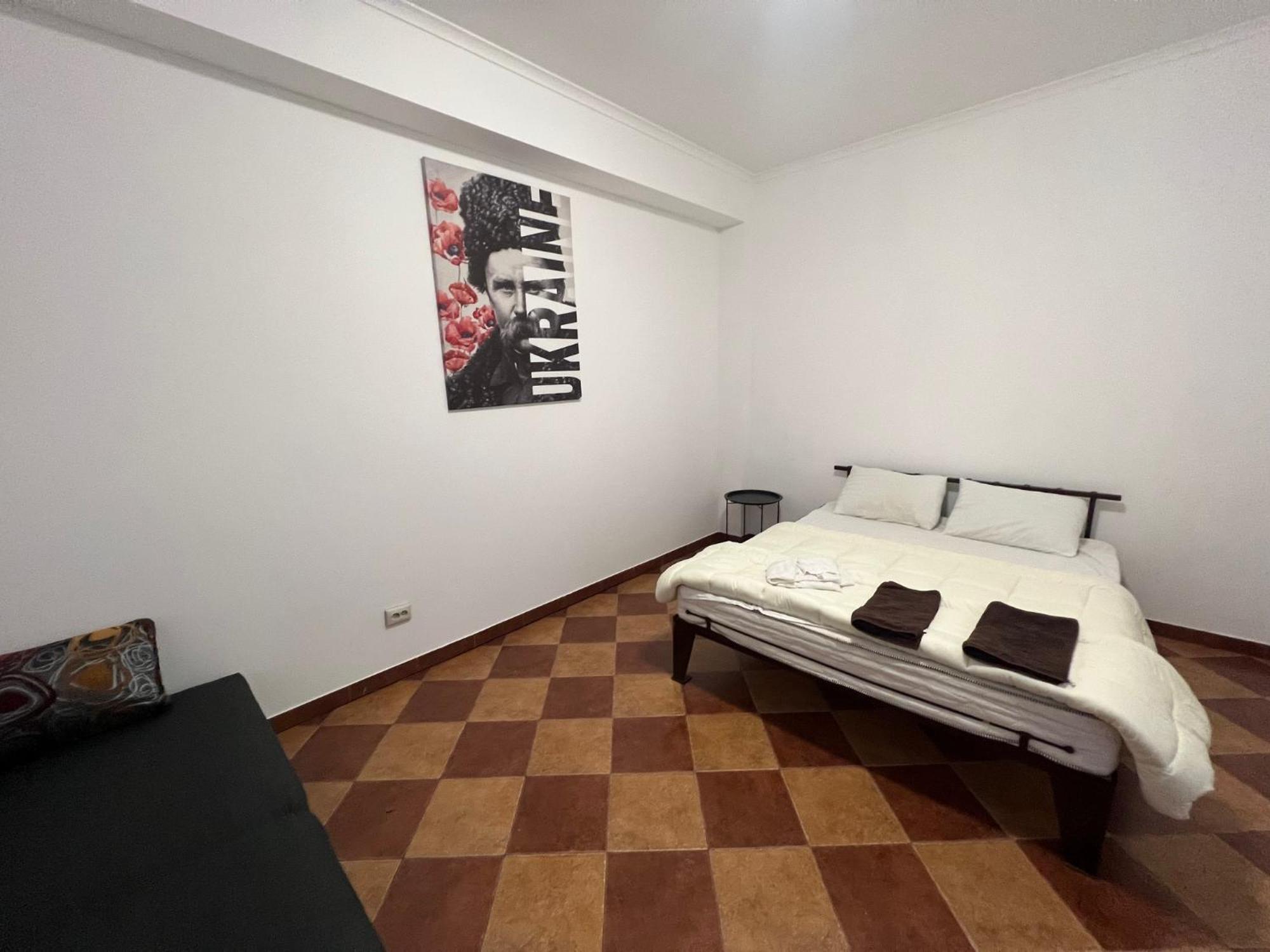 Ukrainian House Апартаменти На Площі Ринок Lviv Luaran gambar
