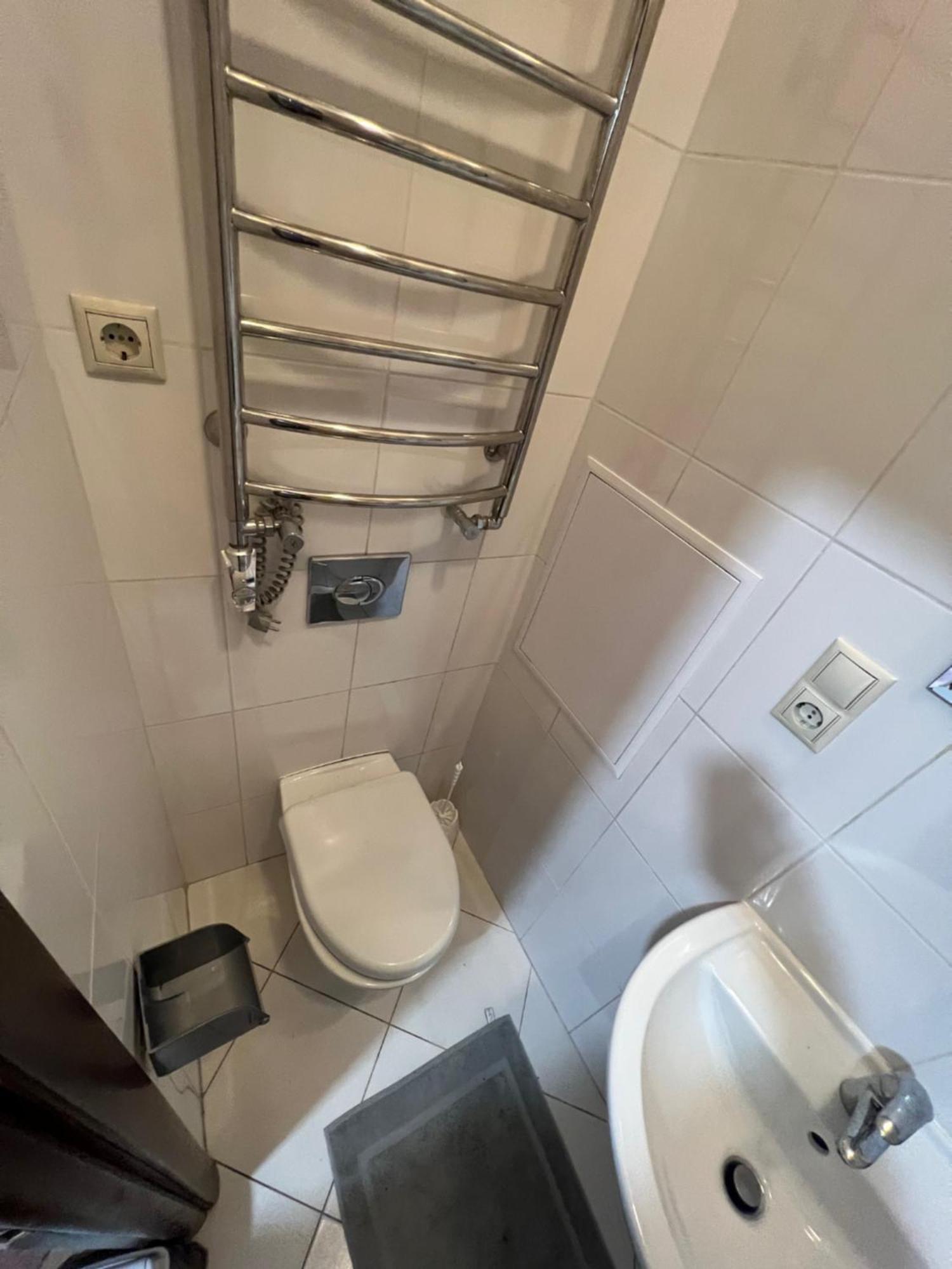 Ukrainian House Апартаменти На Площі Ринок Lviv Luaran gambar