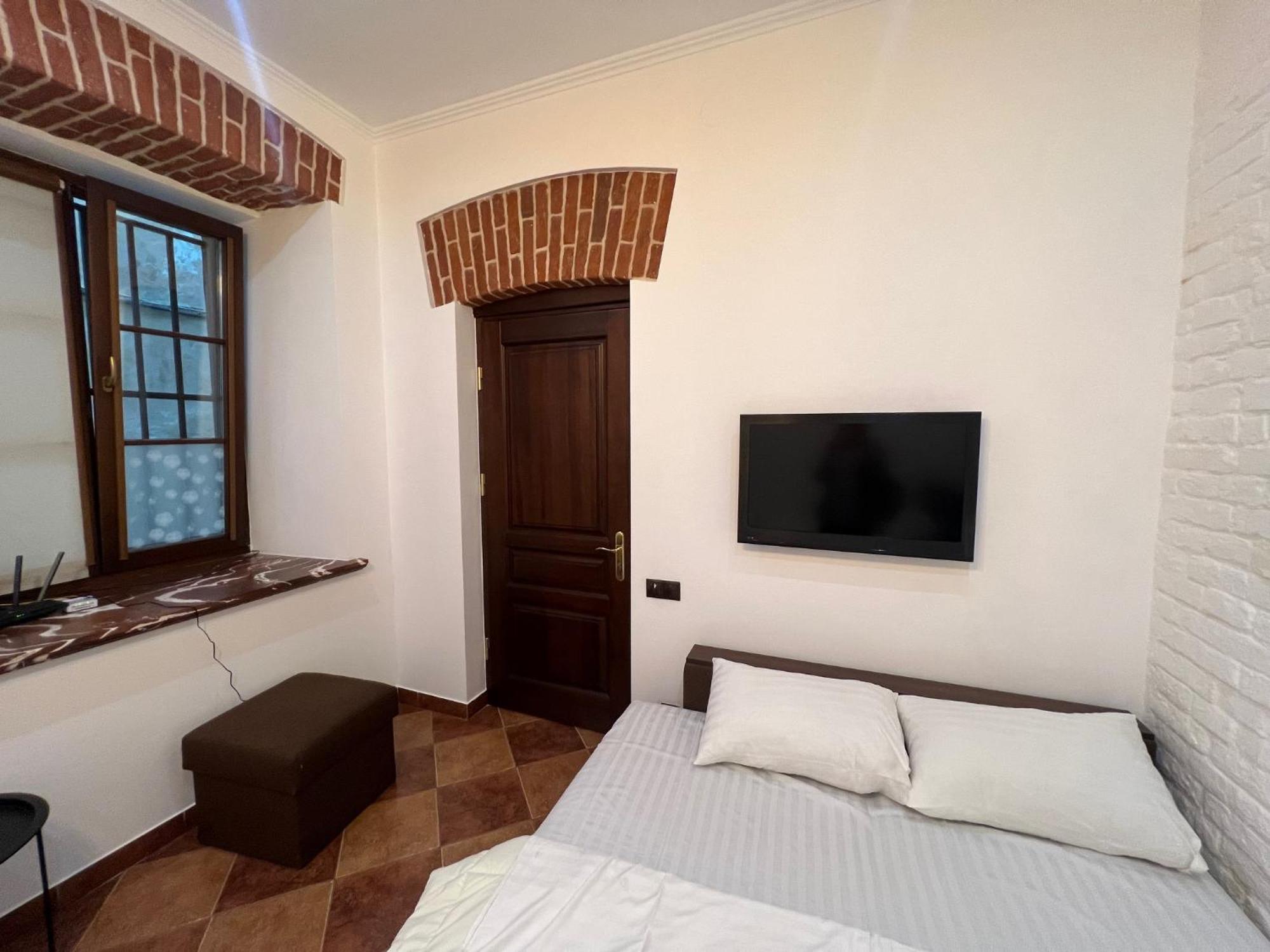 Ukrainian House Апартаменти На Площі Ринок Lviv Luaran gambar