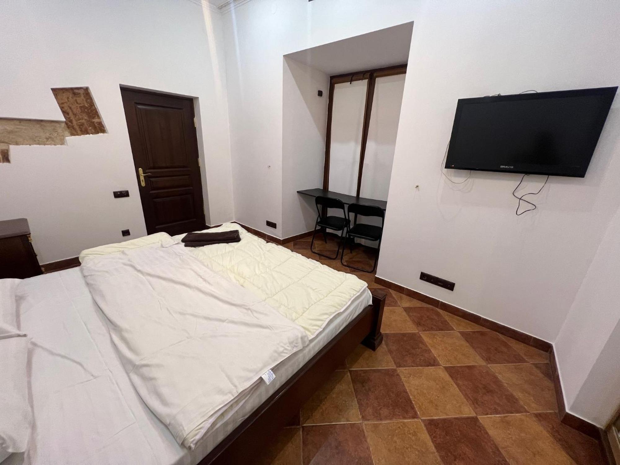 Ukrainian House Апартаменти На Площі Ринок Lviv Luaran gambar